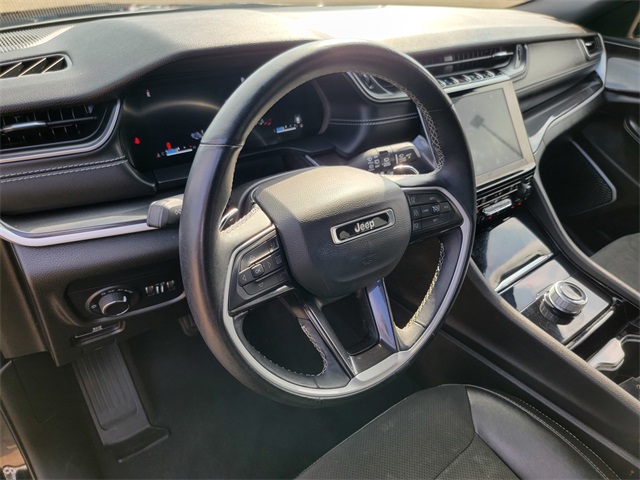 2022 Jeep Grand Cherokee Altitude photo 14