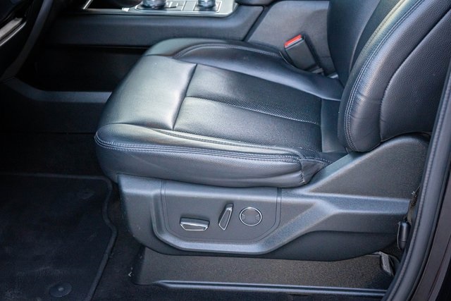 2019 Ford Expedition XLT photo 13