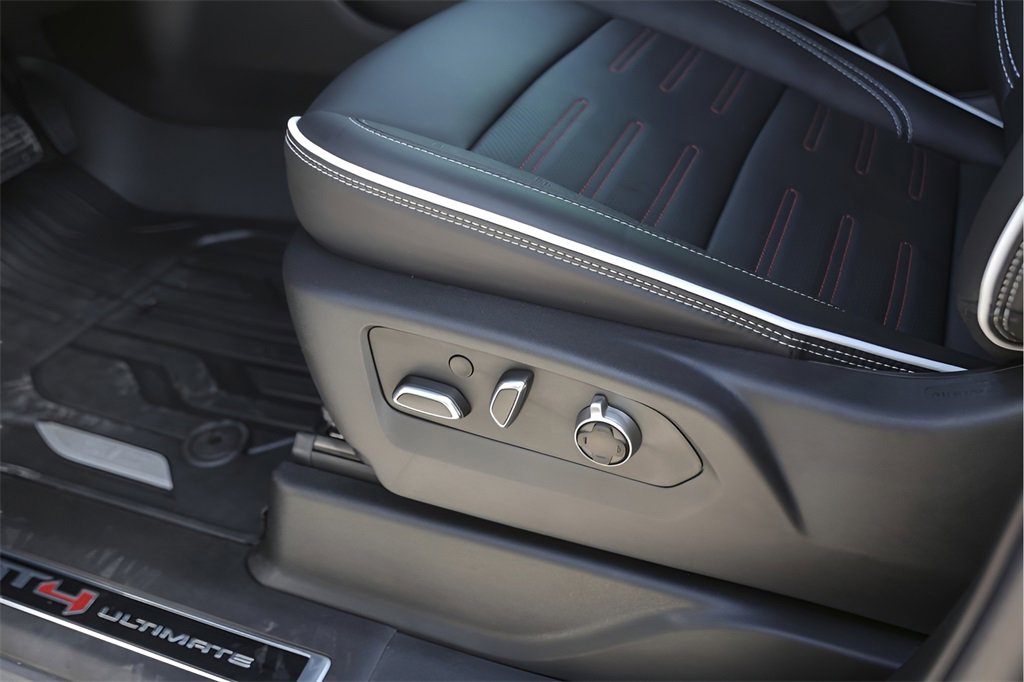 2025 Gmc Yukon AT4 Ultimate photo 10