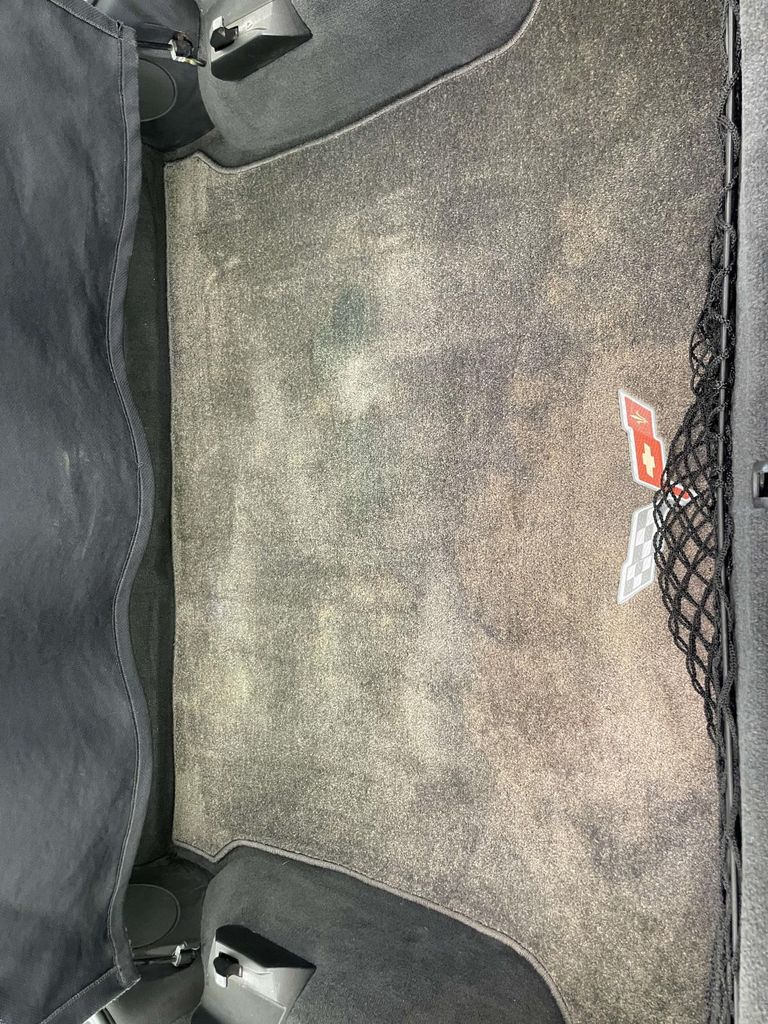 2006 Chevrolet Corvette Base photo 17