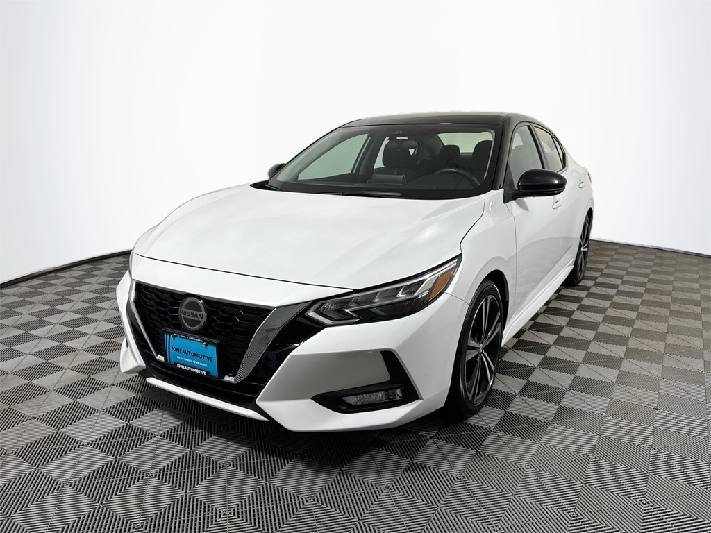 2021 Nissan Sentra SR's photo