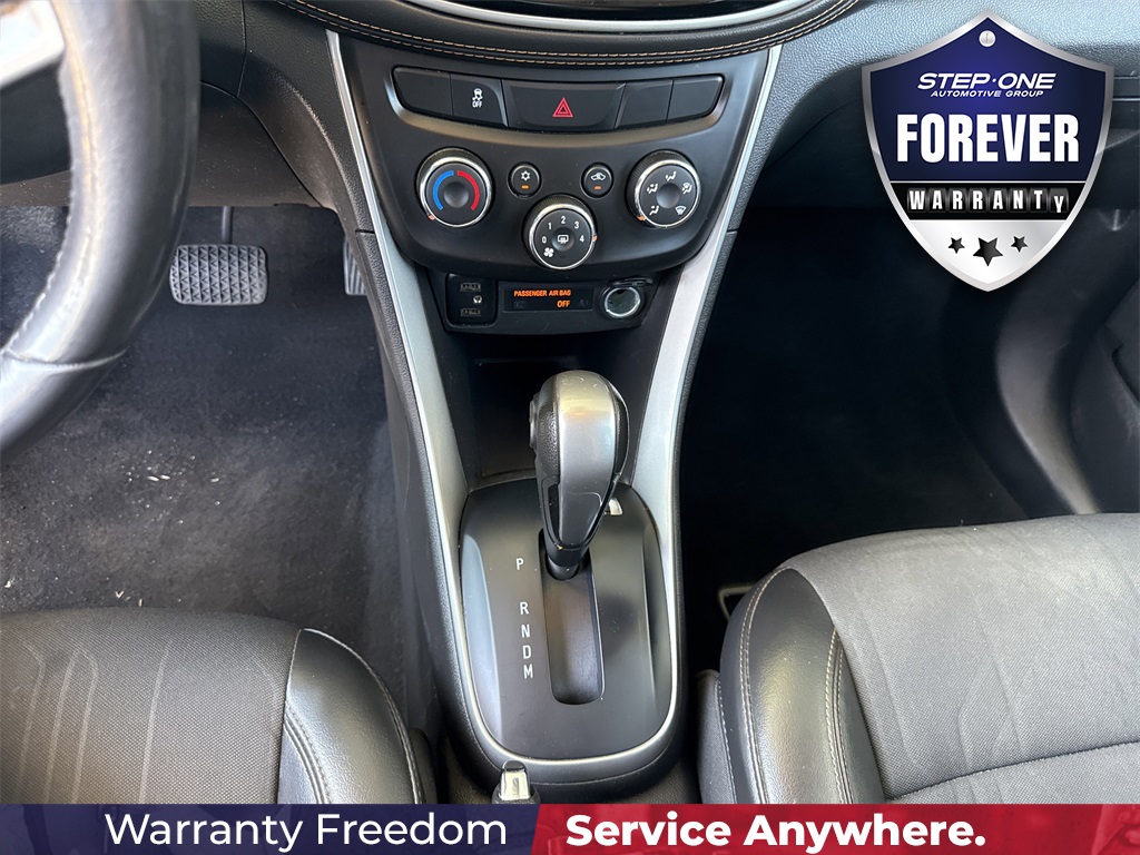 2022 Chevrolet Trax LT photo 24
