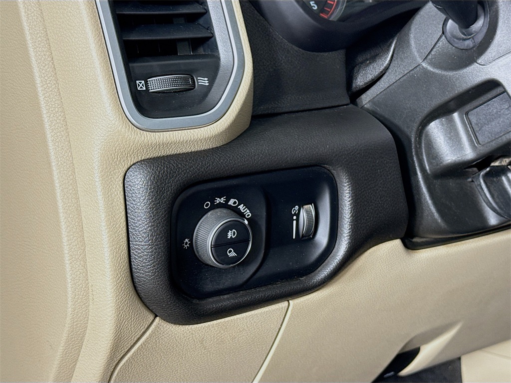 2022 Ram 3500 Big Horn photo 12