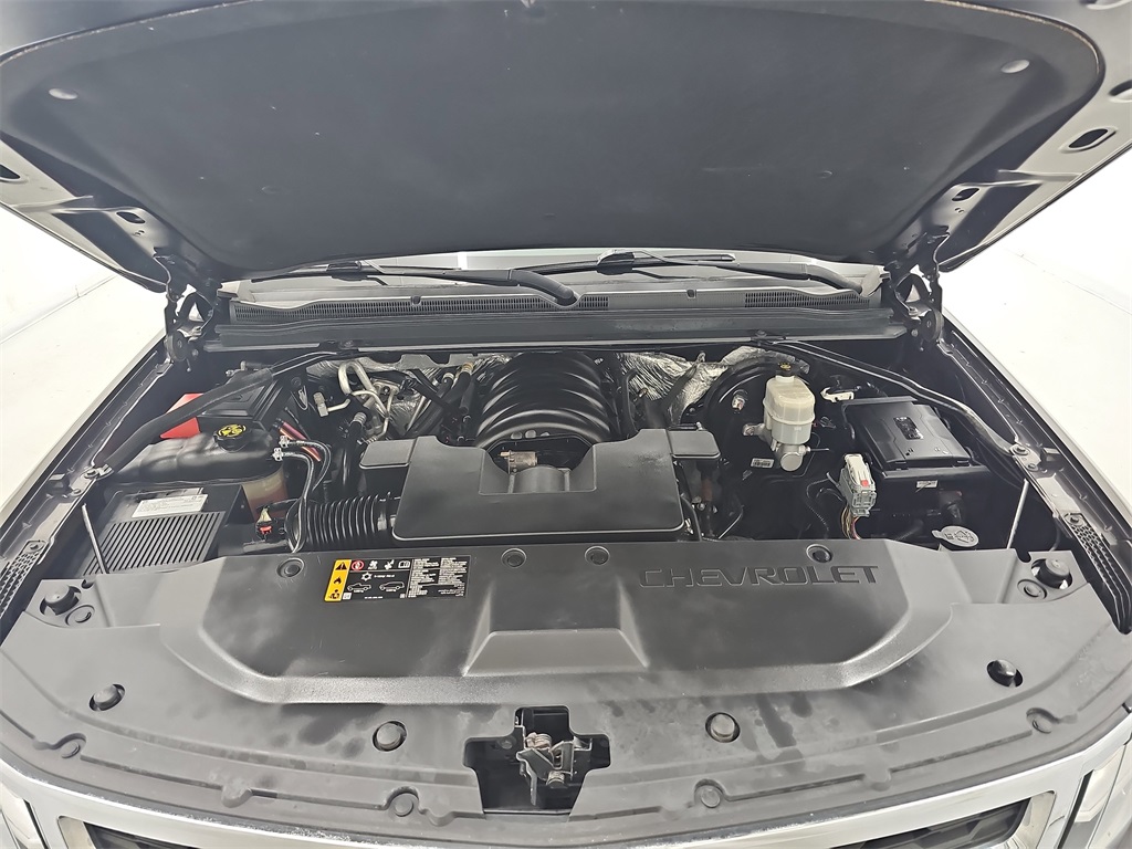 2018 Chevrolet Tahoe LT photo 38
