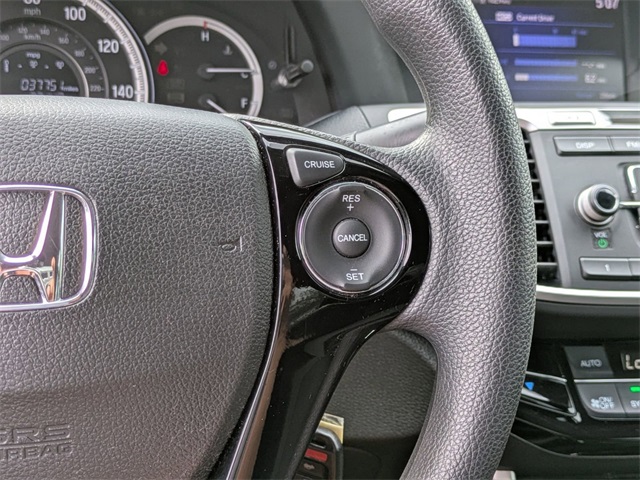 2017 Honda Accord LX photo 26