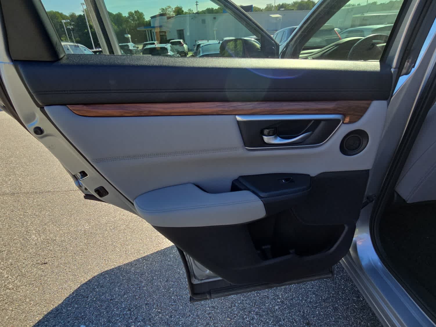 2021 Honda CR-V Hybrid EX-L photo 9