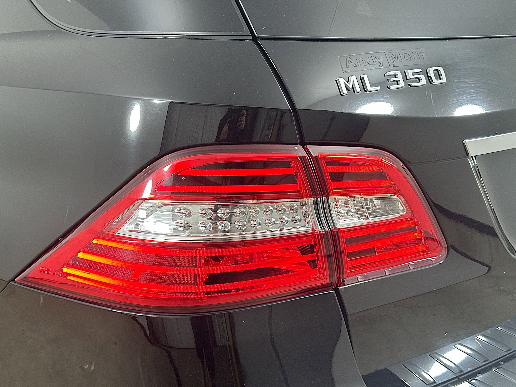 2014 Mercedes Benz ML 350 4MATIC photo 9