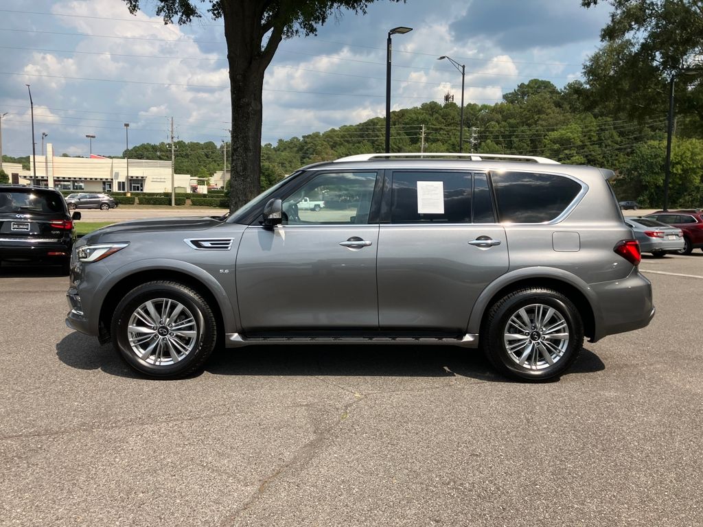 2020 Infiniti QX80 Luxe photo 2