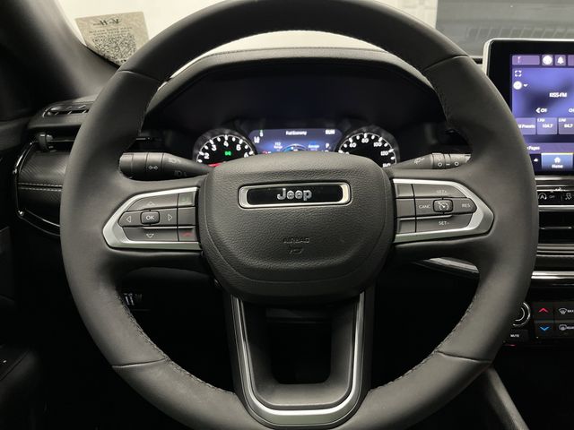 2022 Jeep Compass Altitude photo 3