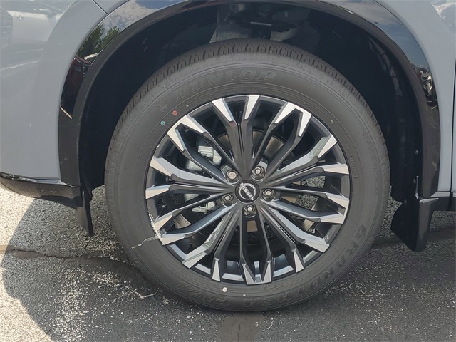 2025 Nissan Rogue Platinum photo 4