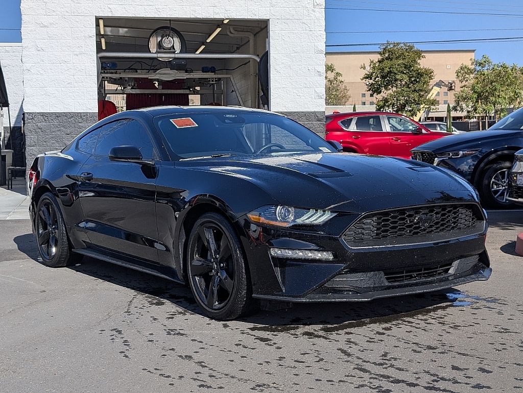 2022 Ford Mustang EcoBoost photo 11