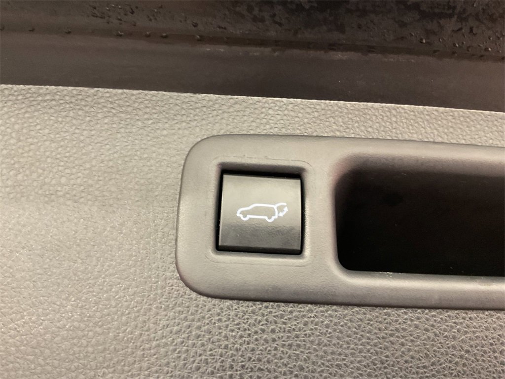 2022 Toyota Highlander XLE photo 15