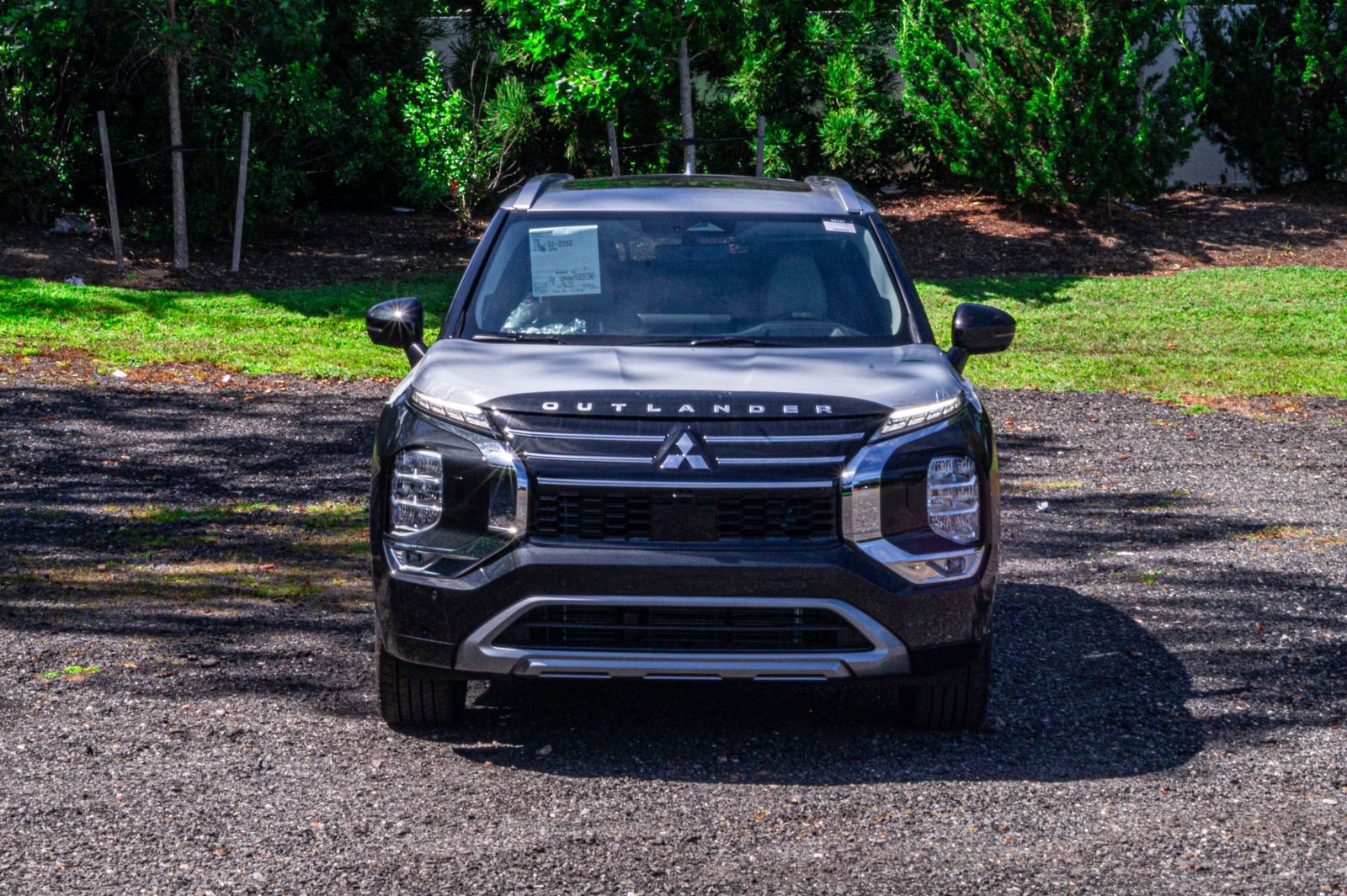 2025 Mitsubishi Outlander SEL GT photo 2