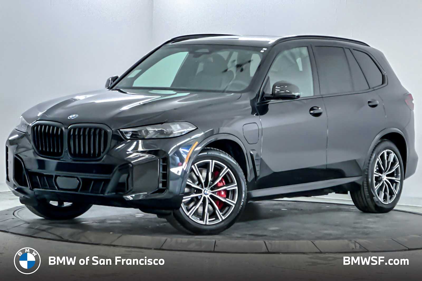 2026 BMW X5 50e's photo
