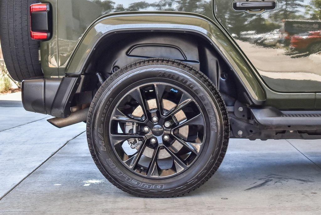 2022 Jeep Wrangler Unlimited Sahara 4xe photo 9