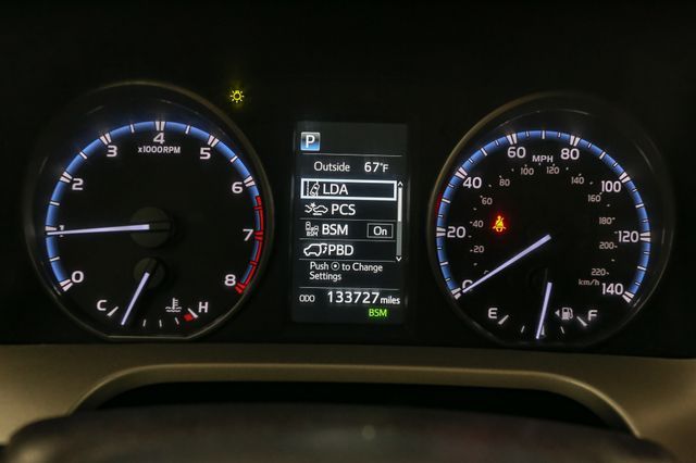 2018 Toyota RAV4 XLE photo 30