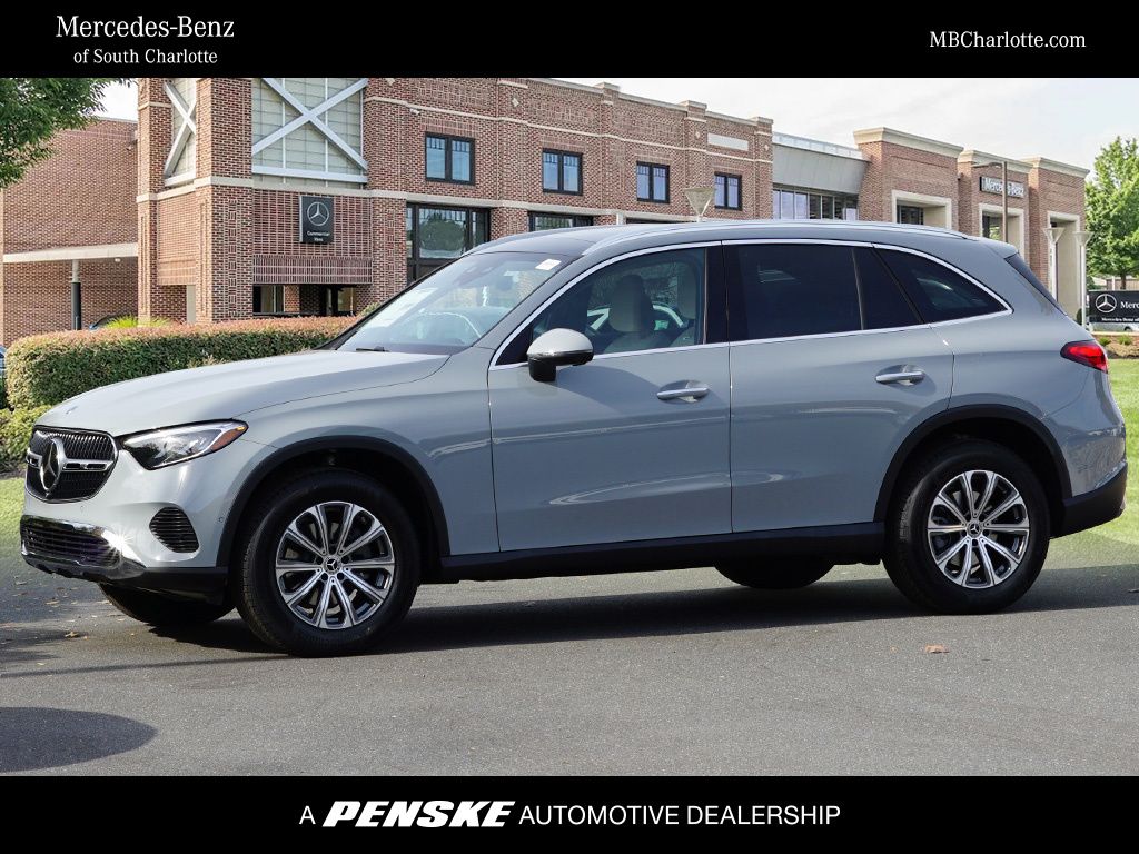 2026 Mercedes-Benz GLC Base's photo