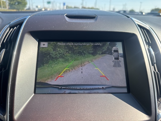 2019 Ford Edge Titanium photo 11