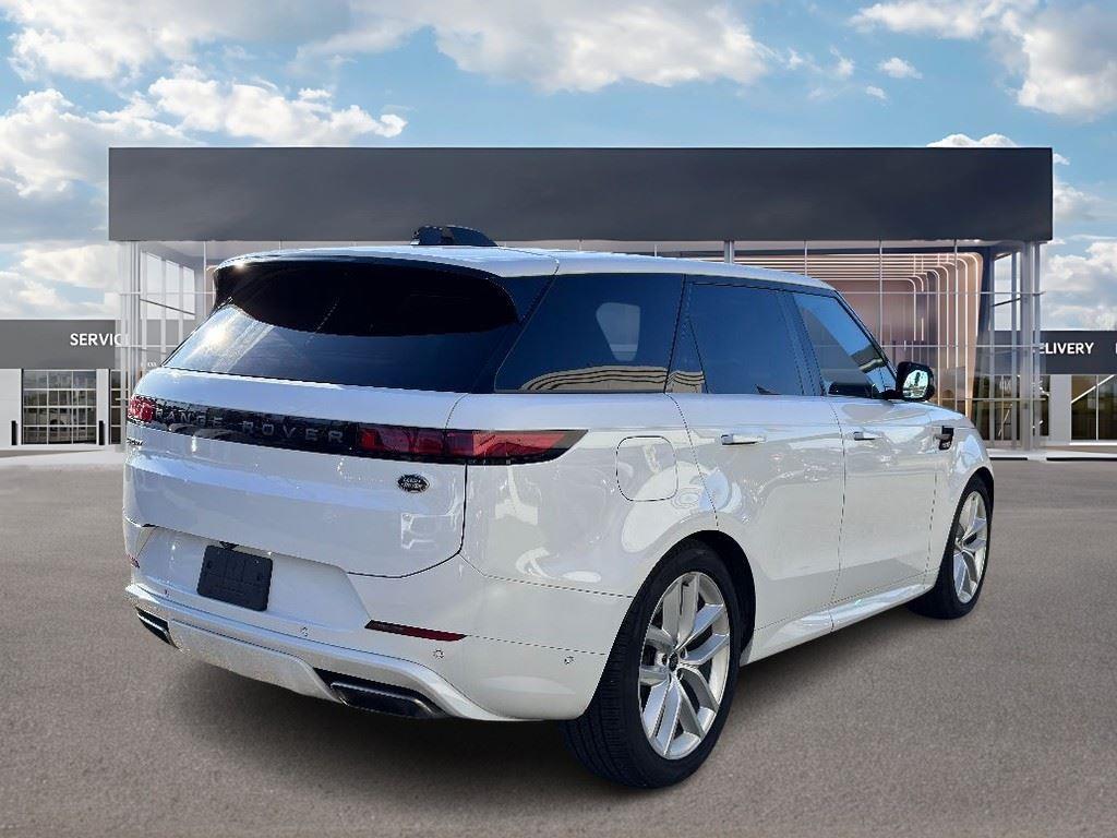2023 Land Rover Range Rover Sport SE photo 2