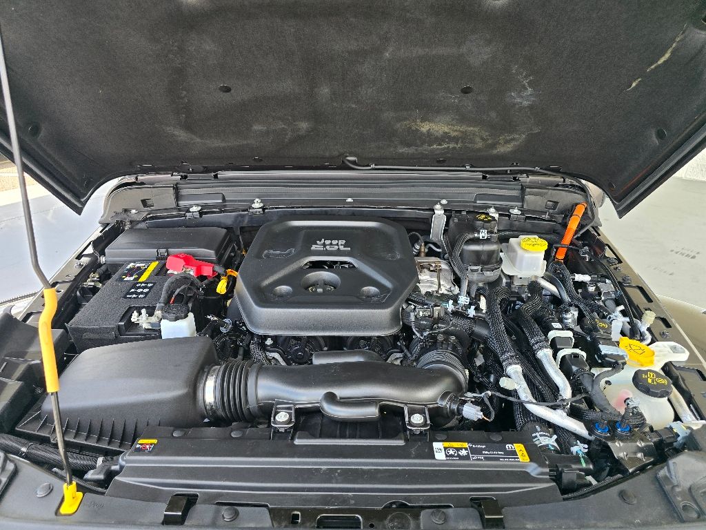 2021 Jeep Wrangler 4xe Unlimited Sahara photo 27