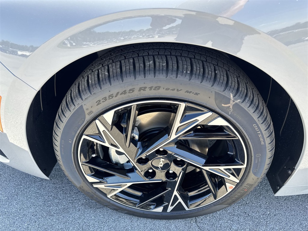 2026 Kia K5 GT-Line photo 10