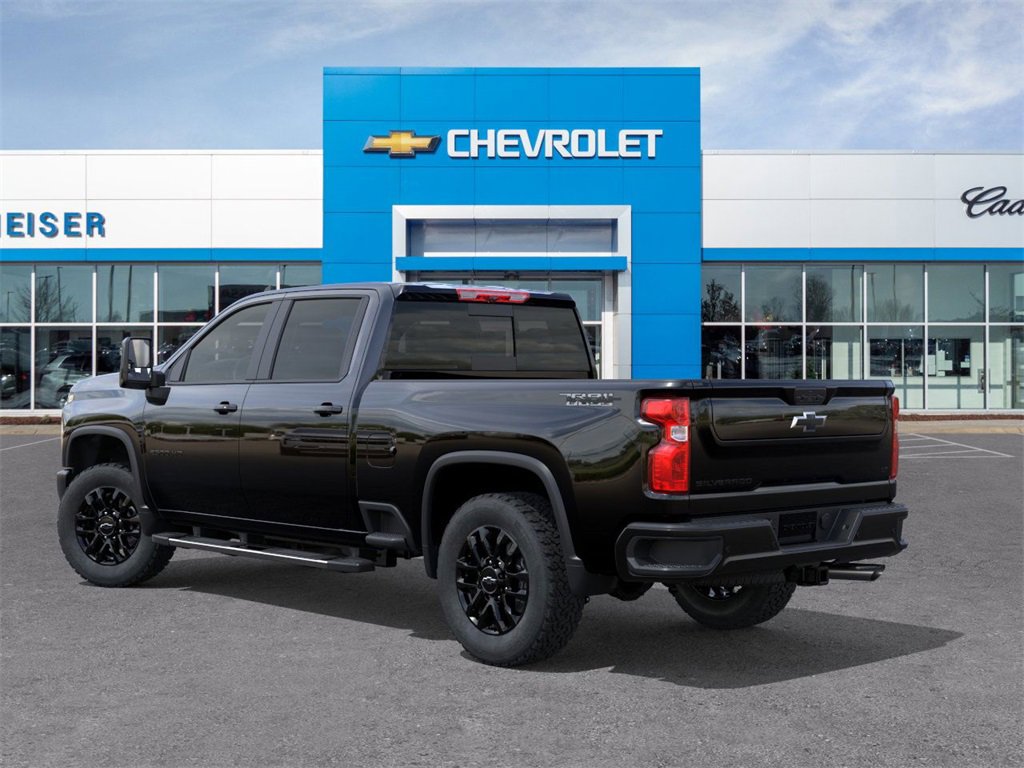 2025 Chevrolet Silverado 2500HD LT photo 3