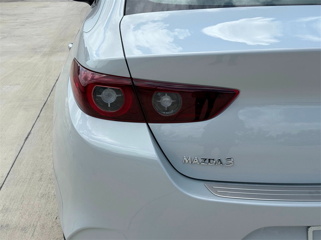 2025 Mazda Mazda3 2.5 Select Sport photo 5