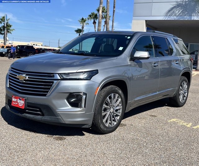 2023 Chevrolet Traverse Premier photo 3
