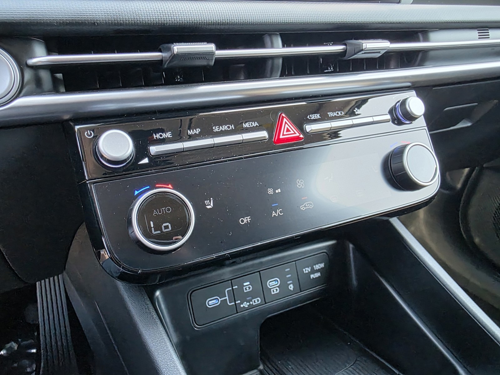 2025 Hyundai Tucson SEL photo 23