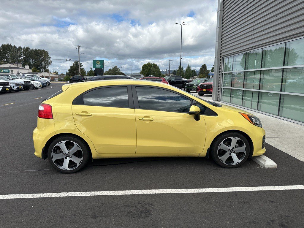 2016 Kia Rio SX photo 3