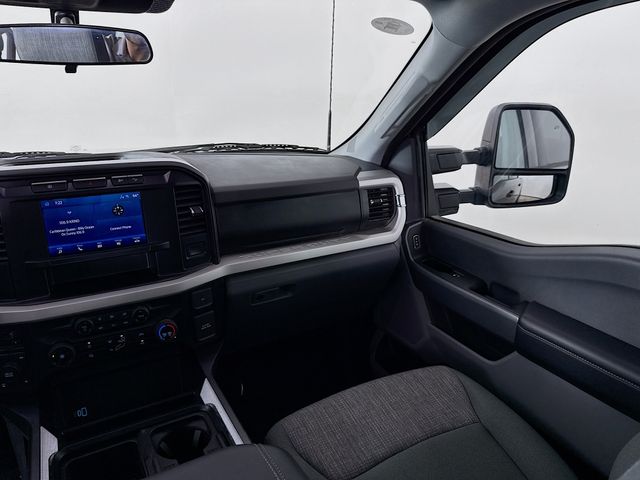 2024 Ford F-350 XLT photo 20