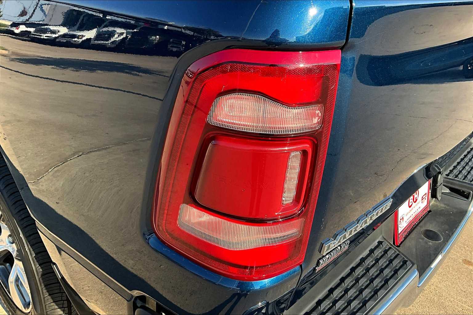 2024 Ram 1500 Laramie photo 27