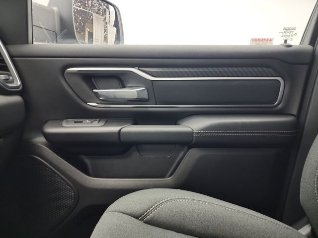 2025 Ram 1500 Big Horn Lone Star photo 31