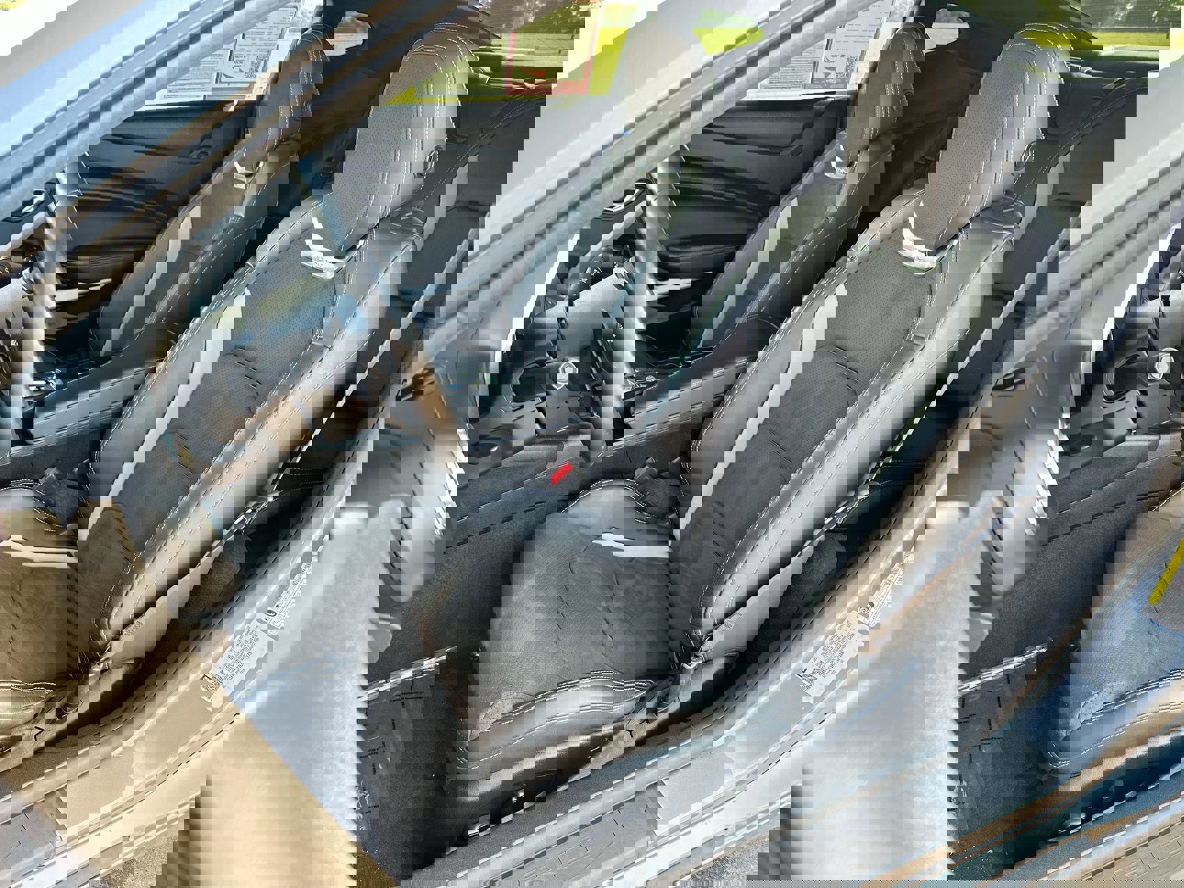 2020 Chevrolet Camaro LT1 photo 11