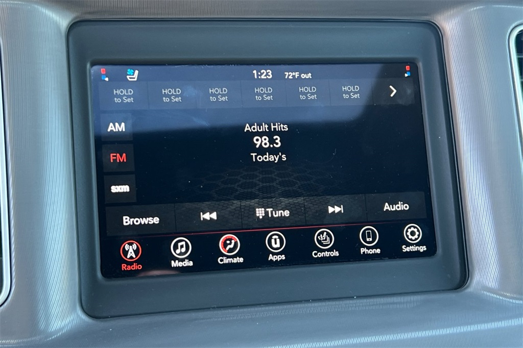 2022 Dodge Charger SXT photo 19