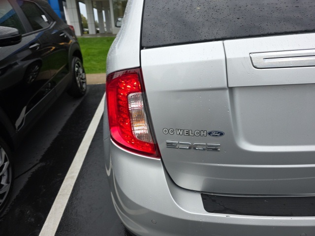 2012 Ford Edge Limited photo 4