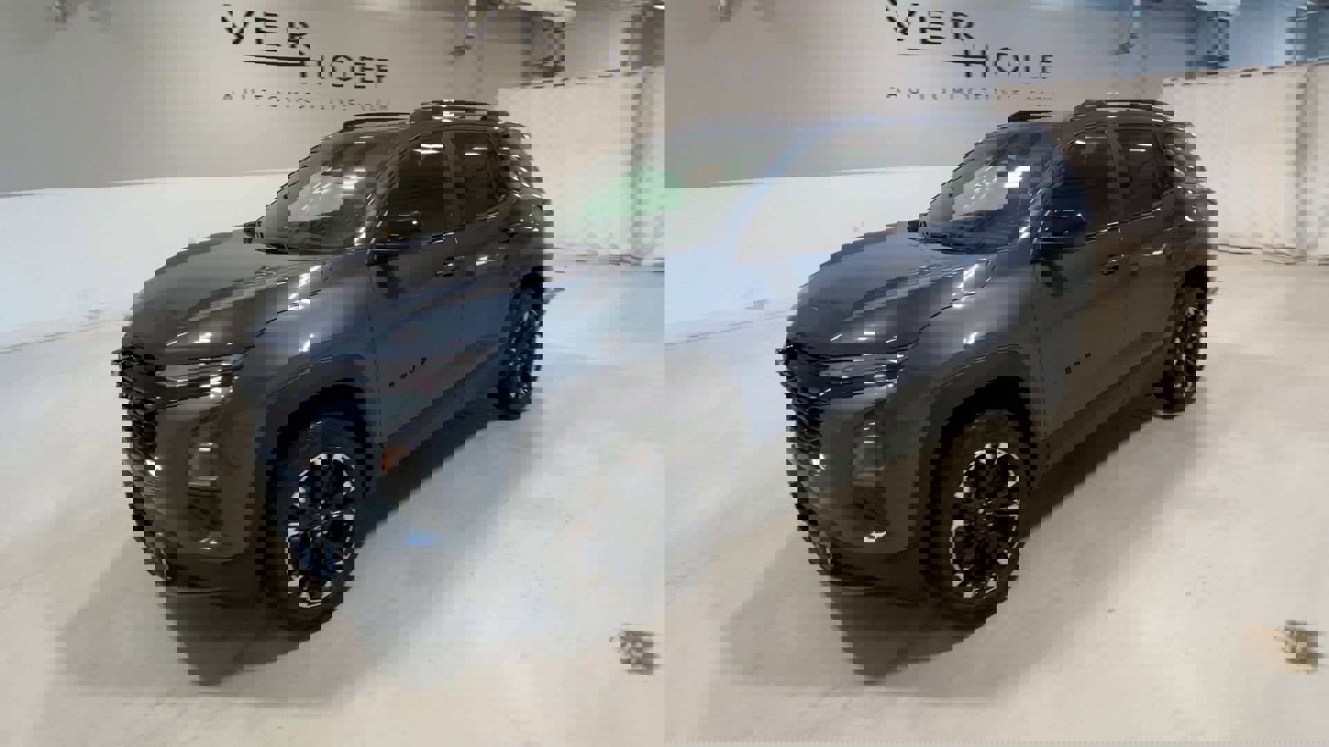 2026 Chevrolet Equinox RS photo 4