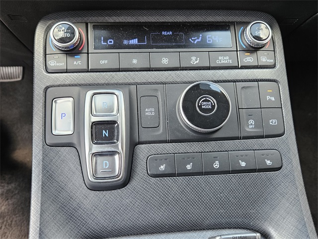 2024 Hyundai Palisade Limited photo 24