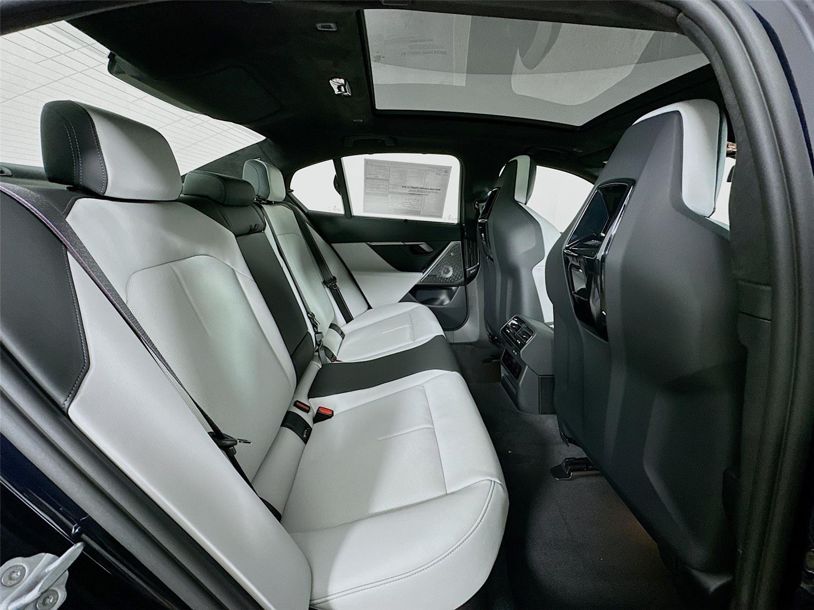 2026 Bmw M5 5 photo 26