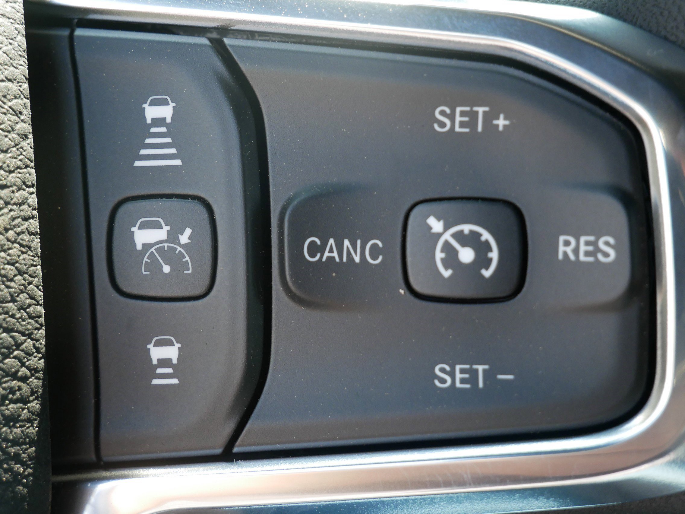 2026 Ram 2500 Laramie photo 16