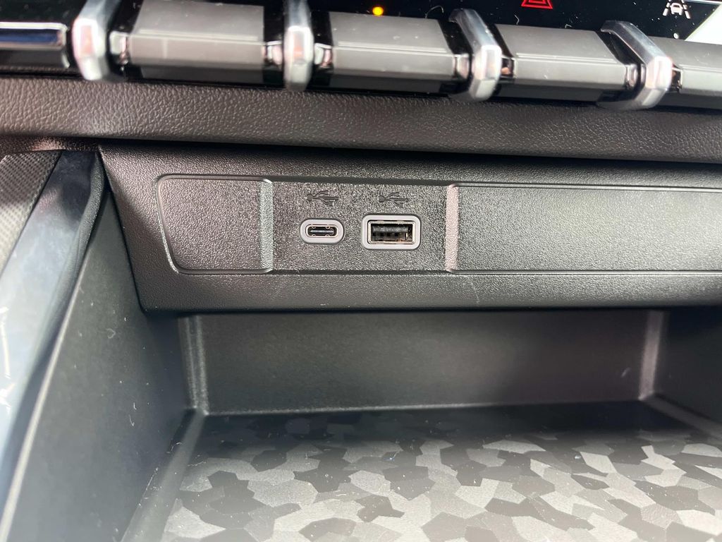 2026 Gmc Canyon Elevation photo 27