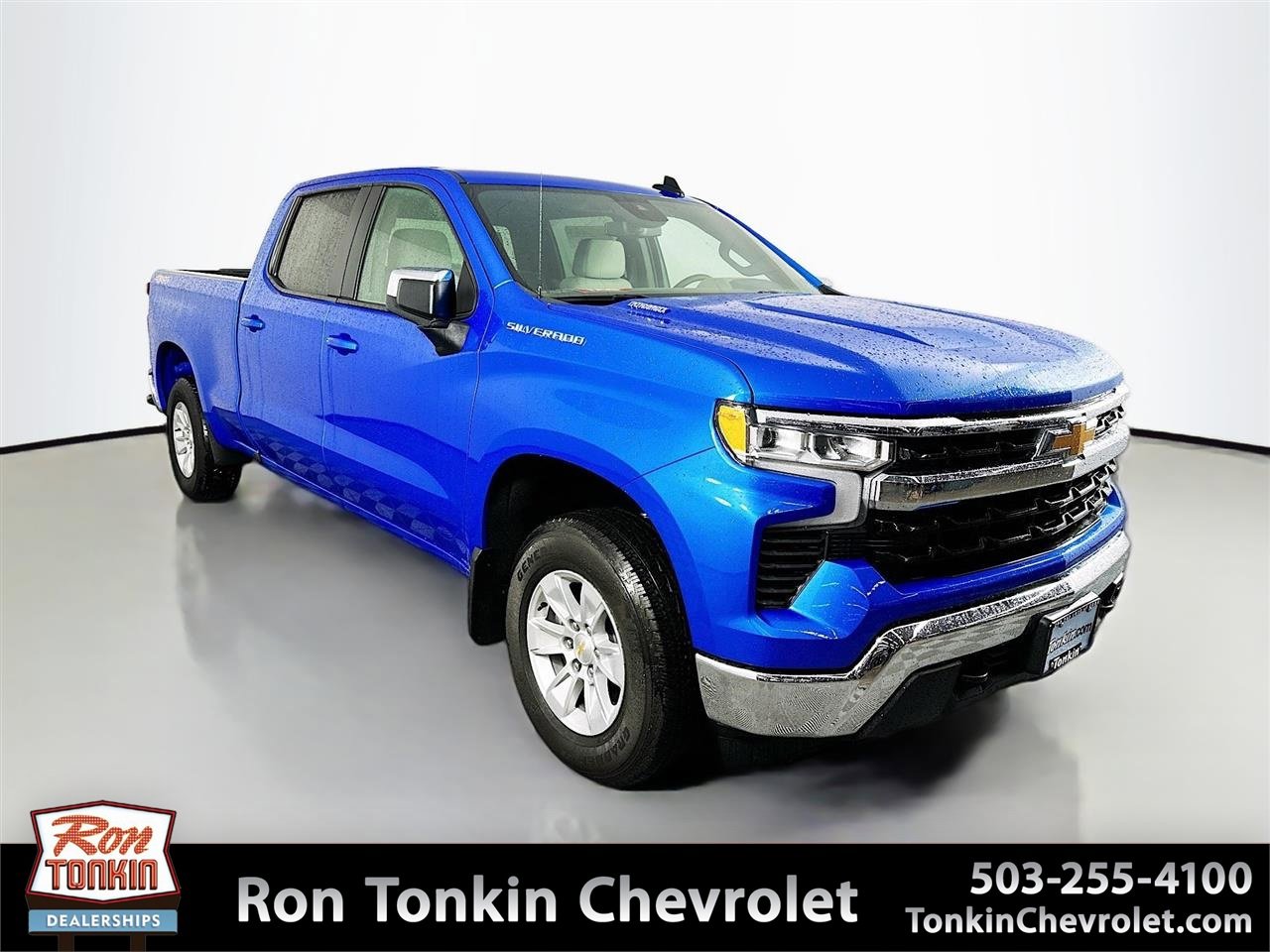 2025 Chevrolet Silverado 1500 LT's photo