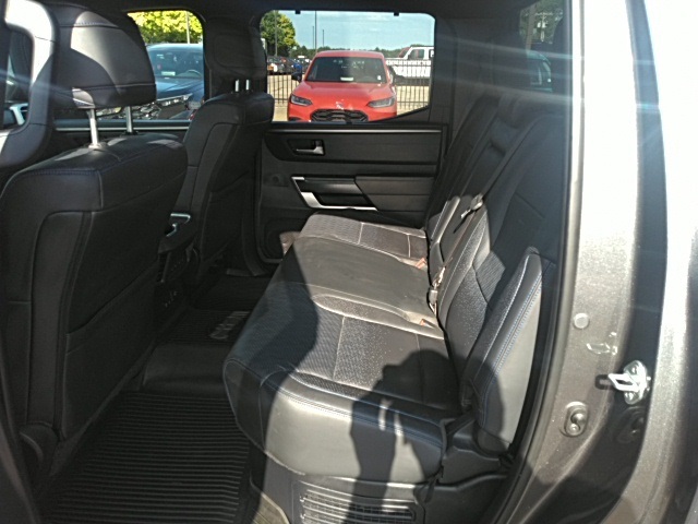 2024 Toyota Tundra Platinum photo 10