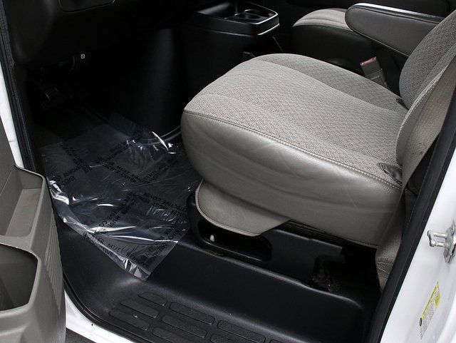 2015 Chevrolet Express Passenger 2500 LS photo 14