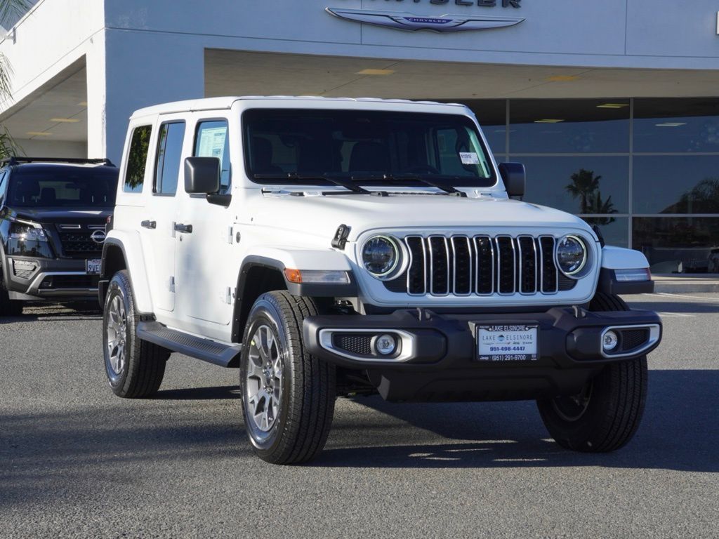 New 2026 Bright White Clear-Coat Exterior Paint Jeep Sahara image 1