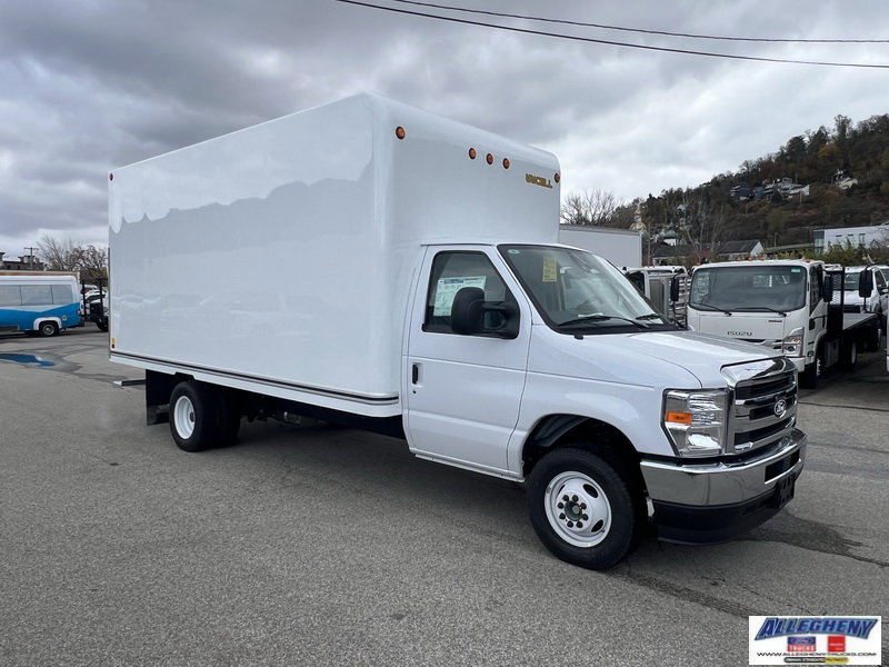 2026 Ford E-450 photo 4