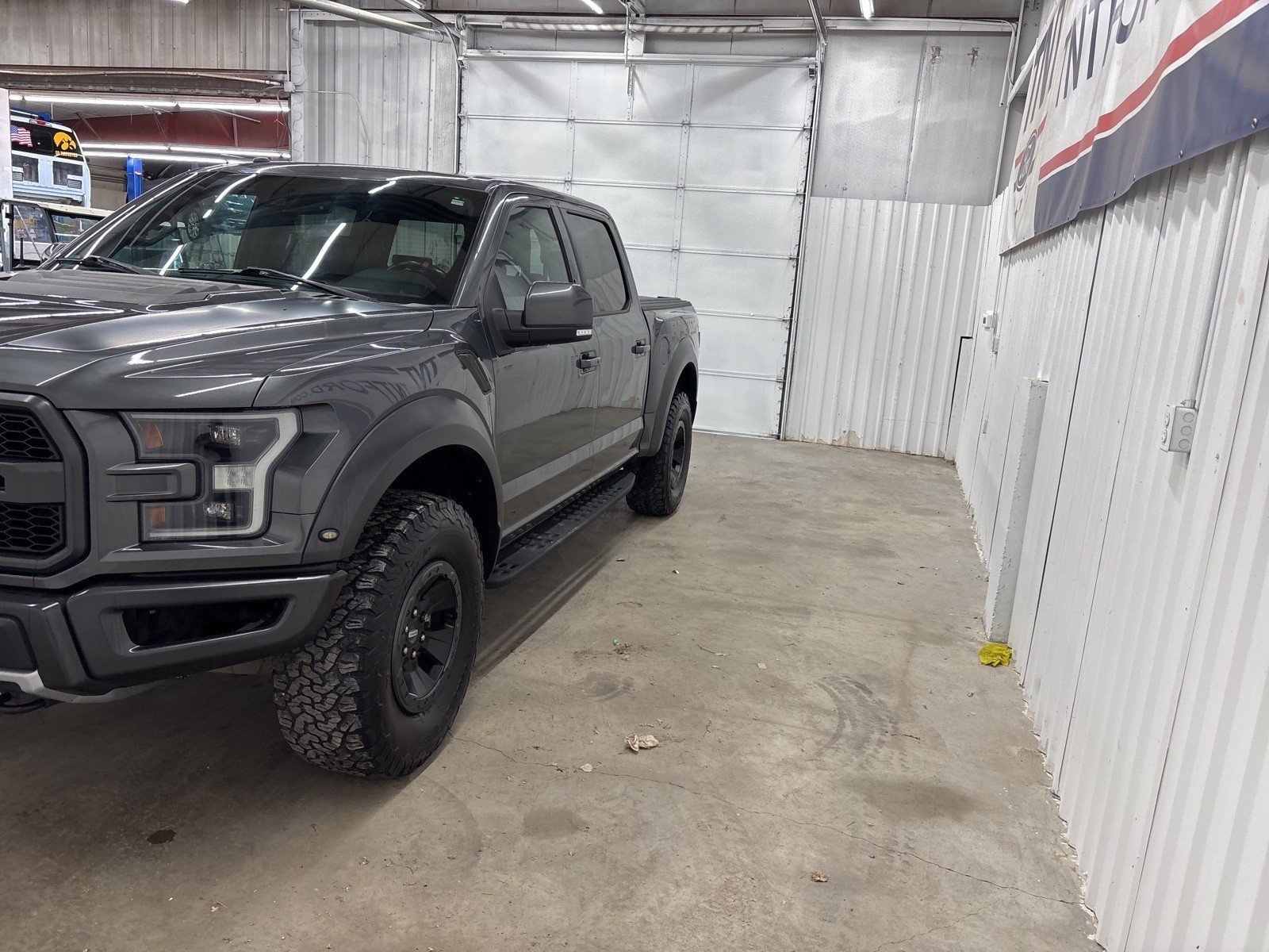 2018 Ford F-150 Raptor photo 4