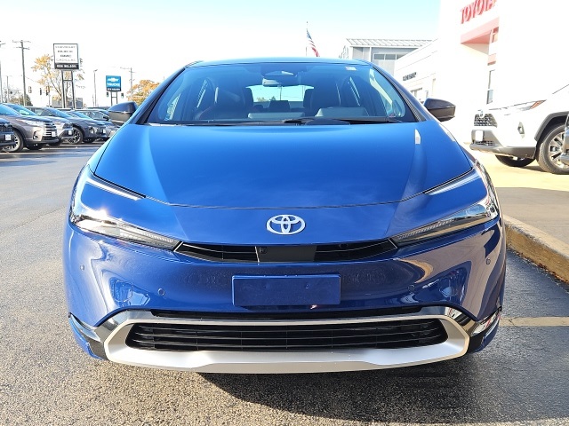 2026 Toyota Prius Plug-in Hybrid XSE Premium photo 2