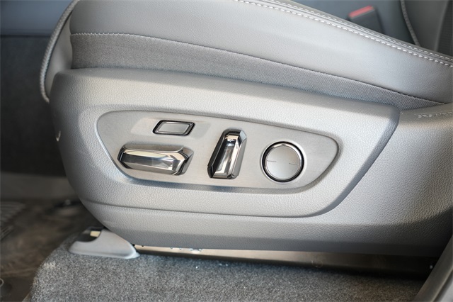 2025 Lexus GX 550 Luxury photo 15