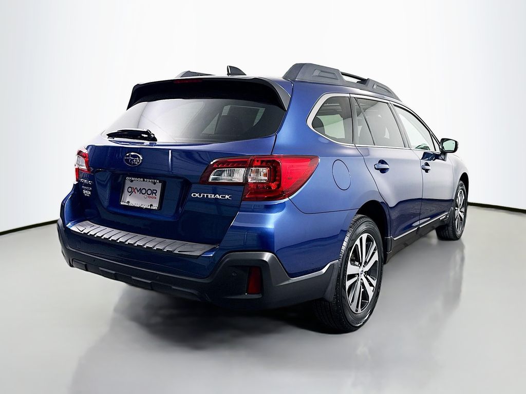 2019 Subaru Outback Limited photo 4